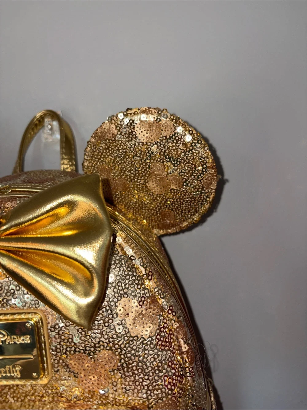 NWT Loungefly Disney Minnie Mouse Golden Sequin Mini Backpack